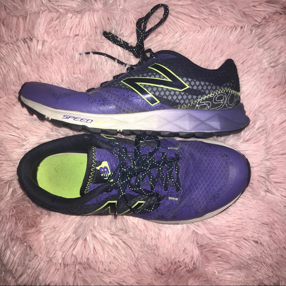 New Balance 690 AT 8.5 Purple & Green All Terrain